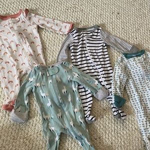 Set of 4 Cloud Island Infant Newborn Sleepers